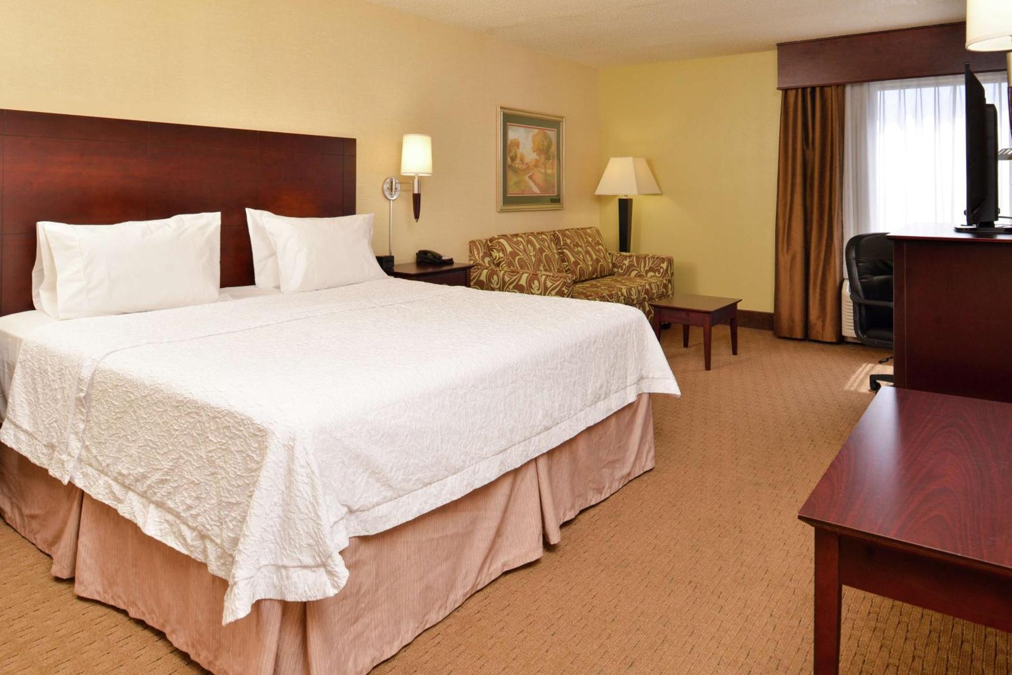 Hampton Inn Staunton Ngoại thất bức ảnh