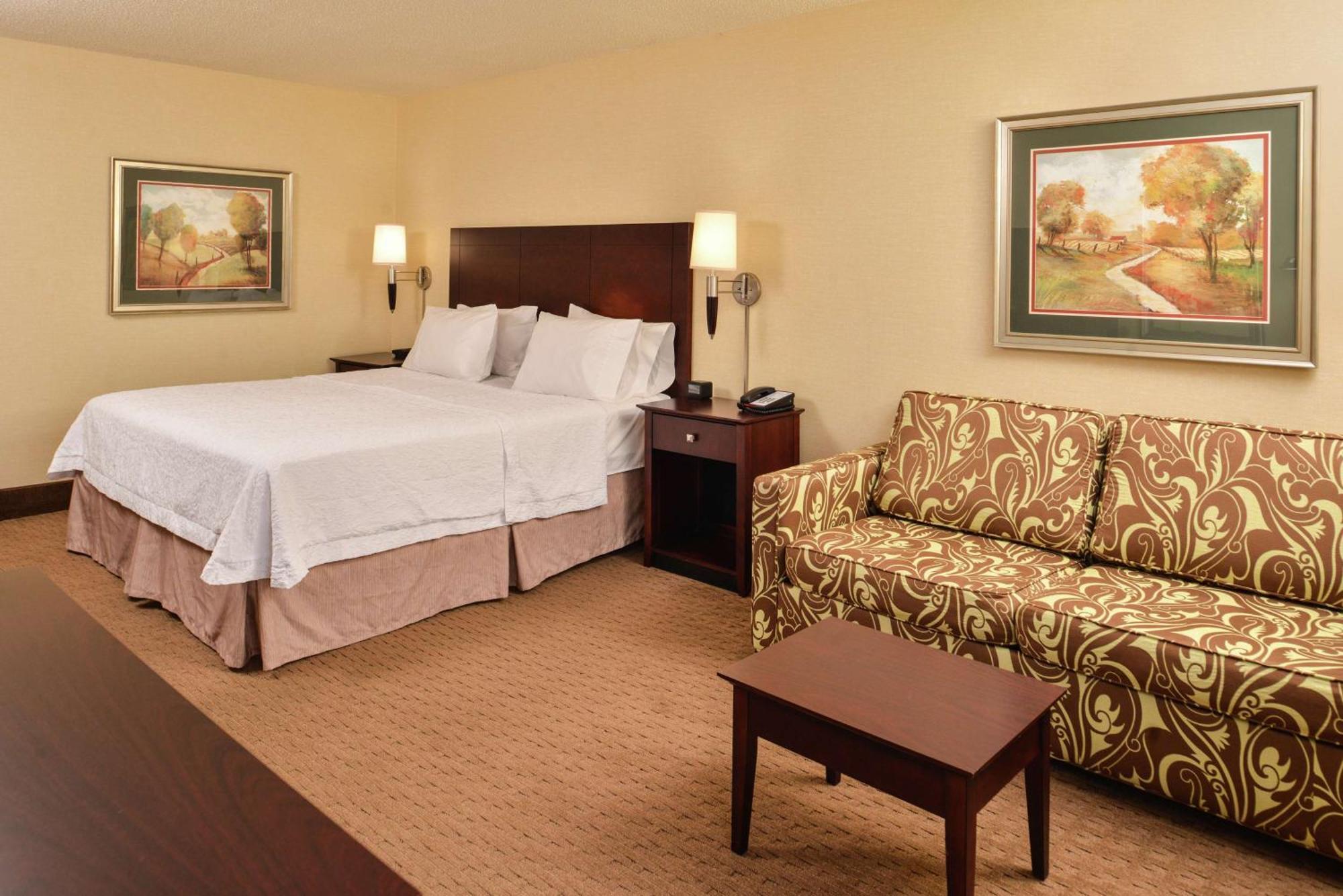 Hampton Inn Staunton Ngoại thất bức ảnh